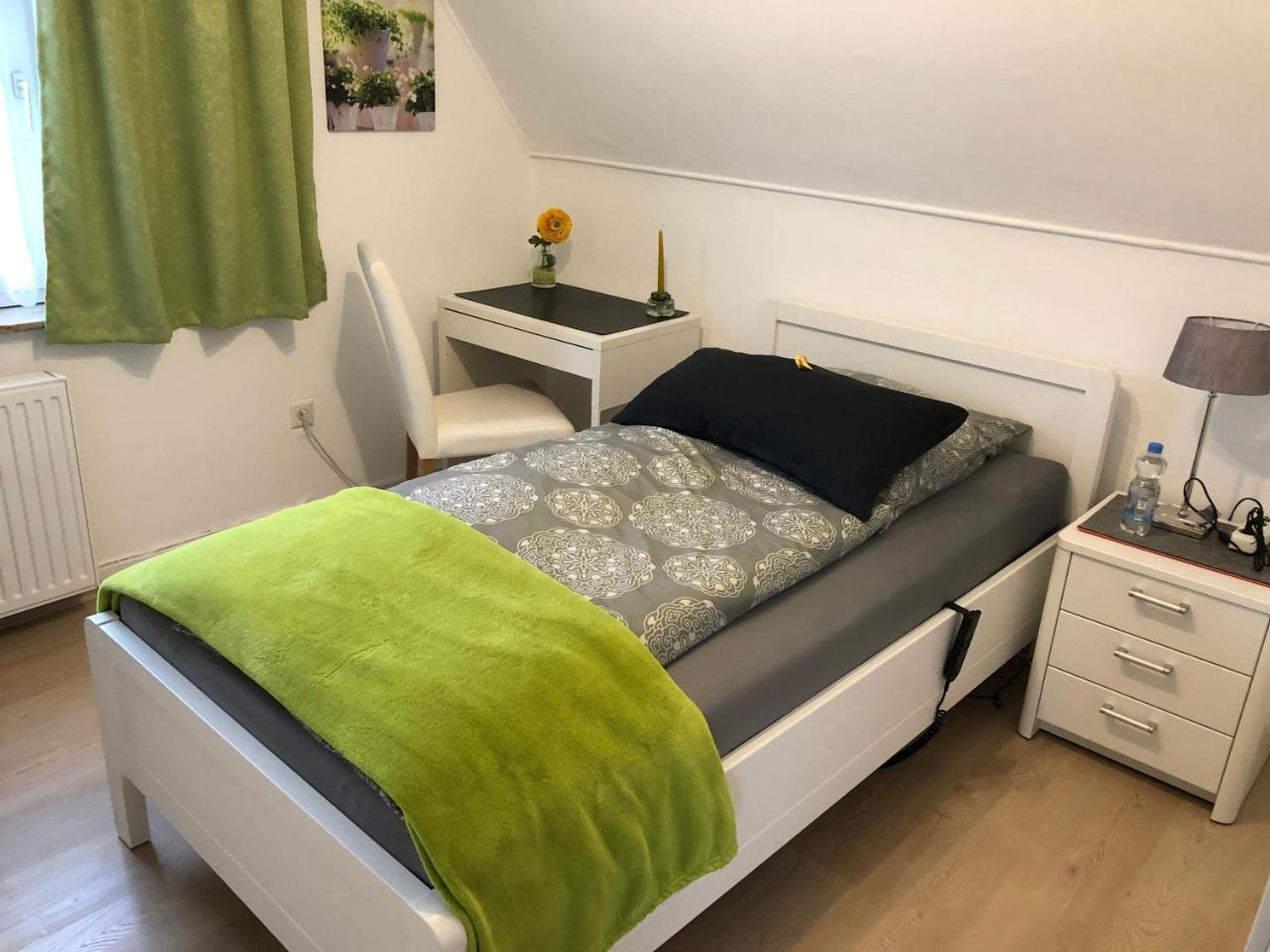 Messezimmer 4U Düsseldorf Dış mekan fotoğraf