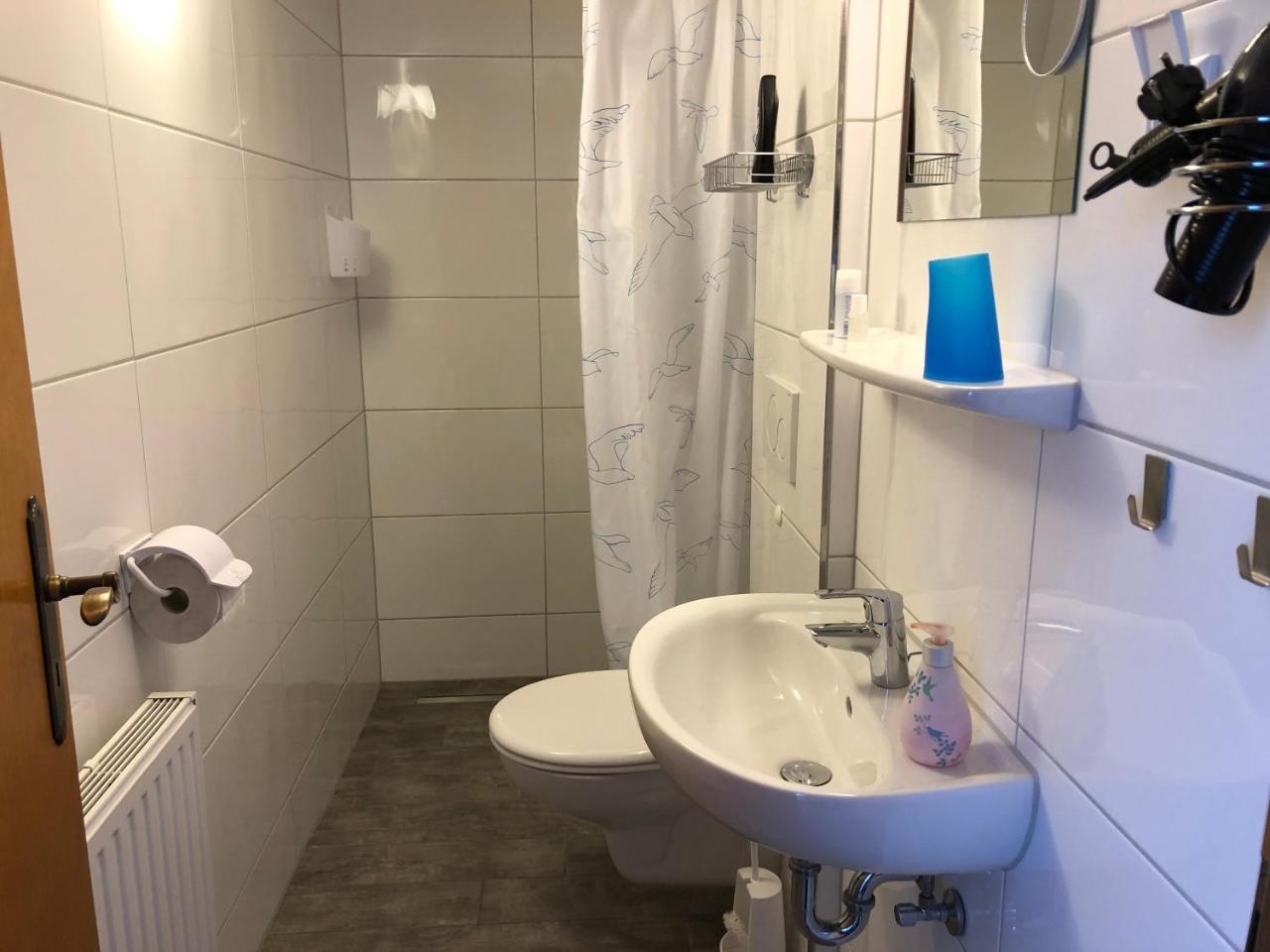 Messezimmer 4U Düsseldorf Dış mekan fotoğraf