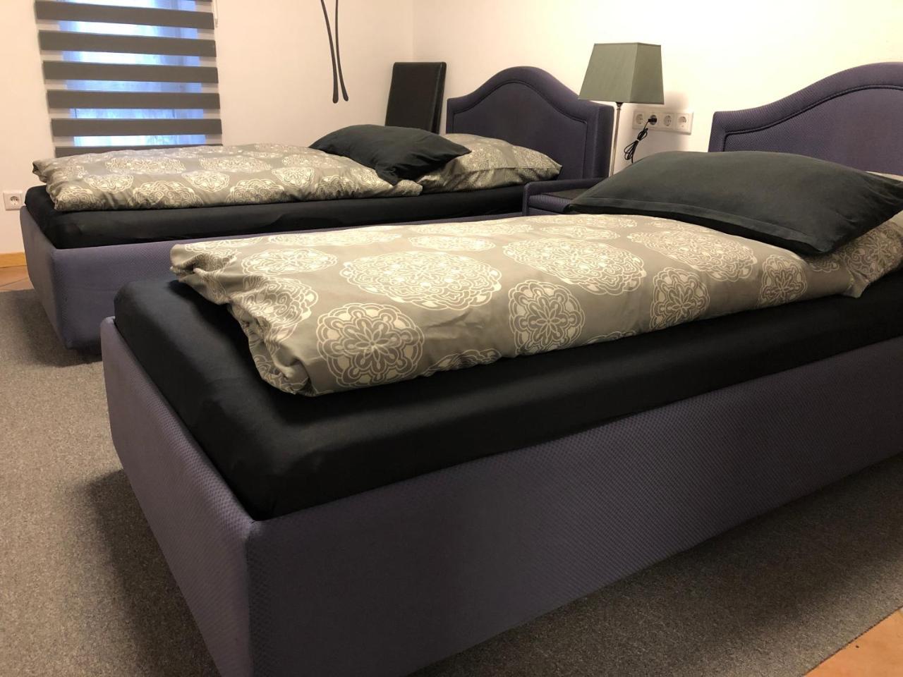 Messezimmer 4U Düsseldorf Dış mekan fotoğraf